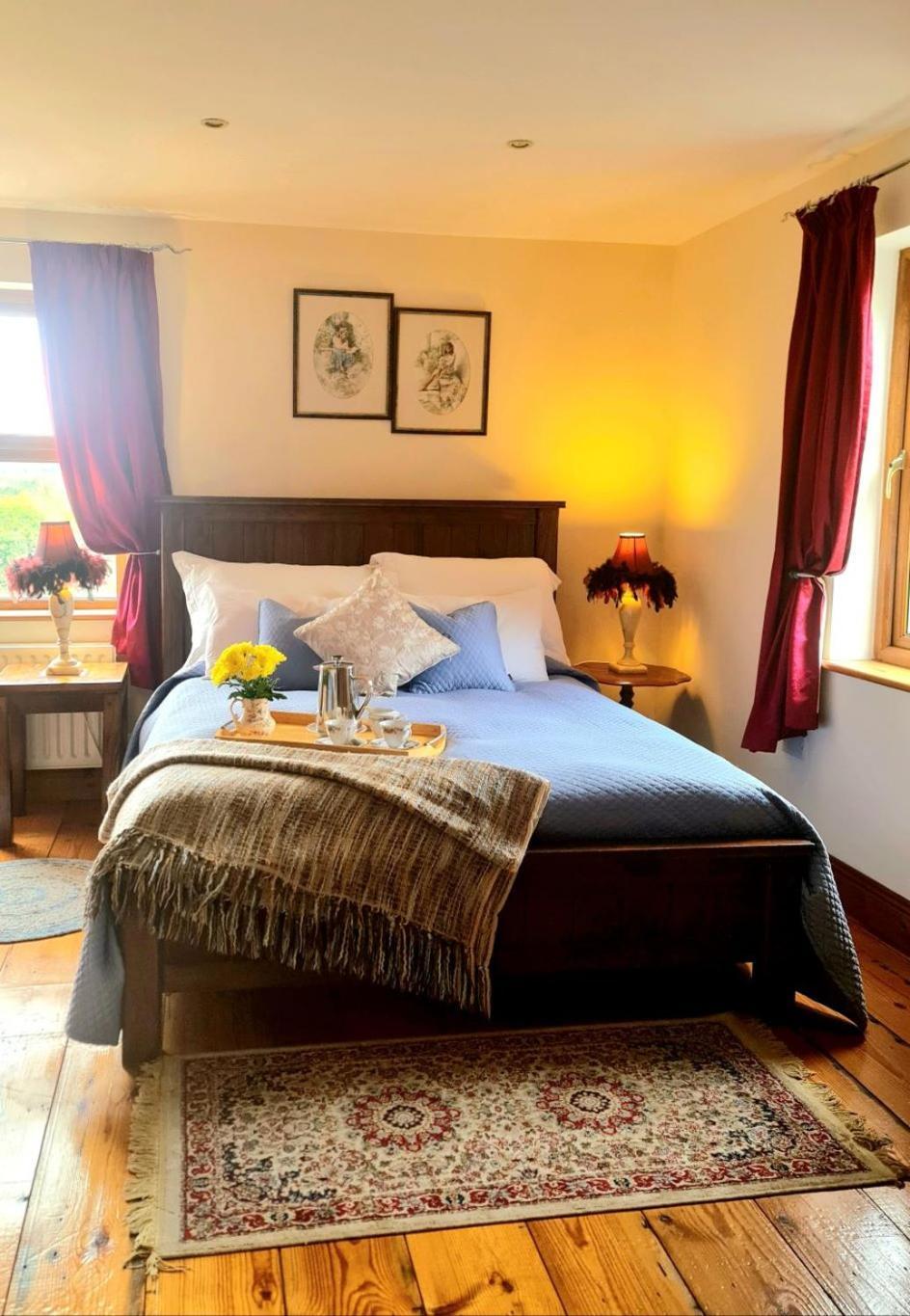 The Garden Gates Guest Accommodation Castlebar Esterno foto