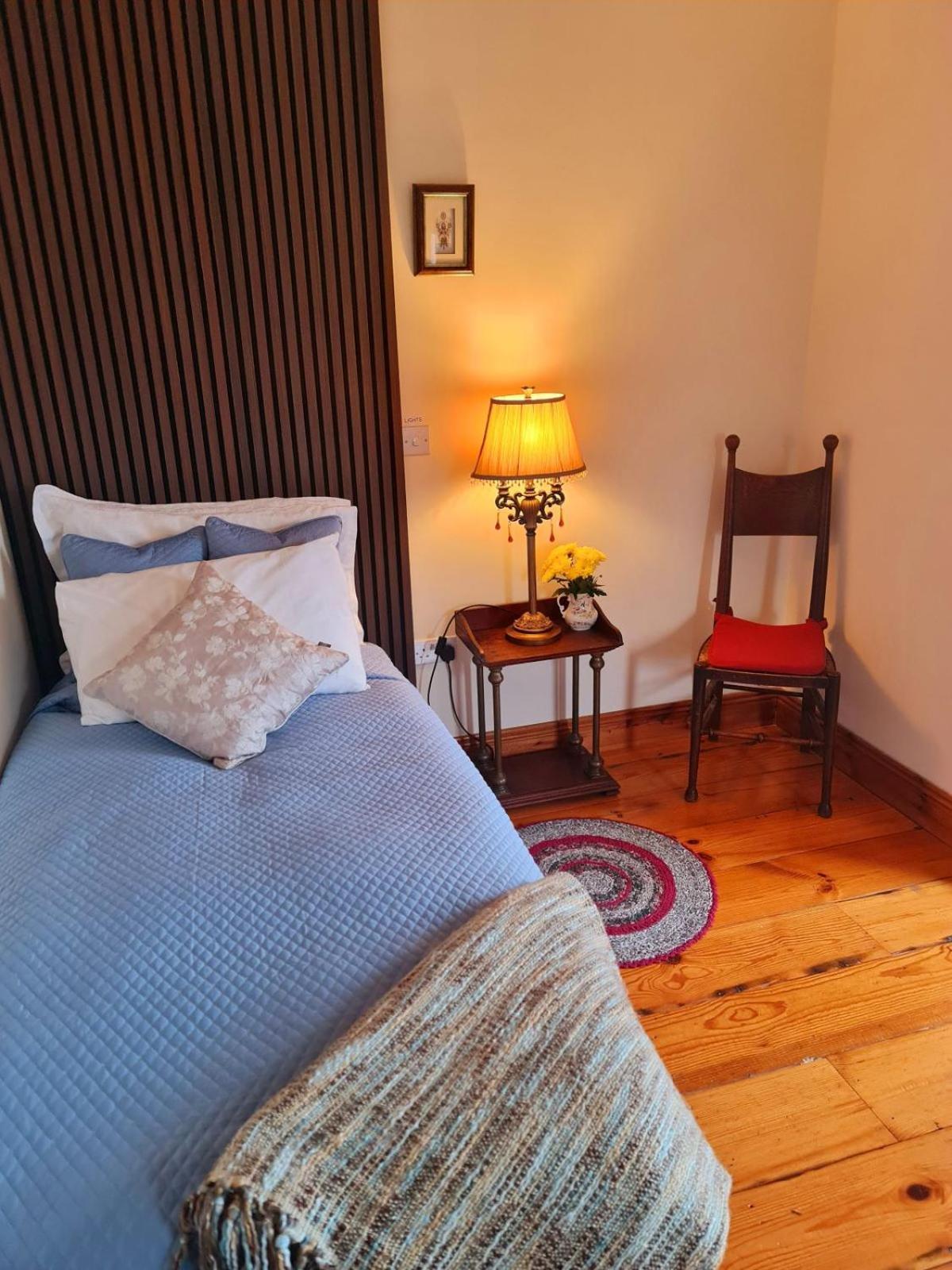 The Garden Gates Guest Accommodation Castlebar Esterno foto